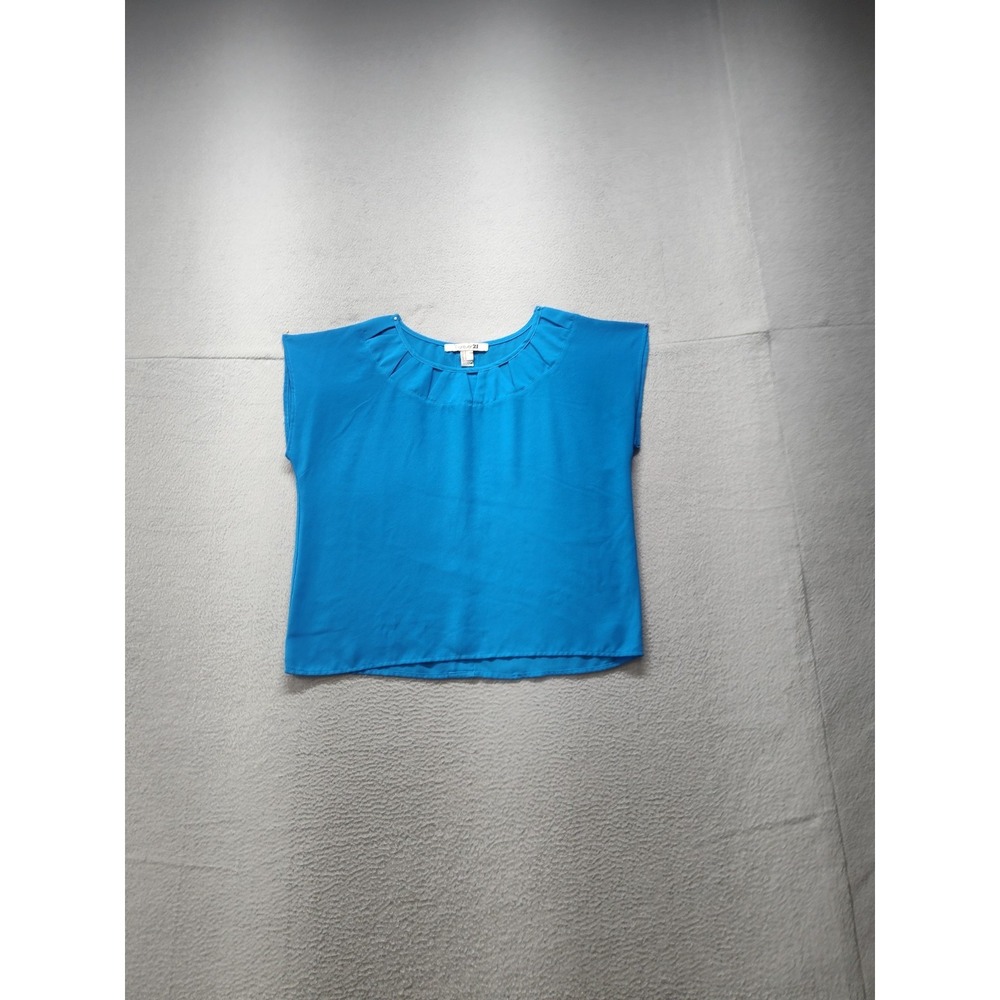 Forever 21 Women Top S Blue Round Neck Pleating Detail Back Button Logo Casual